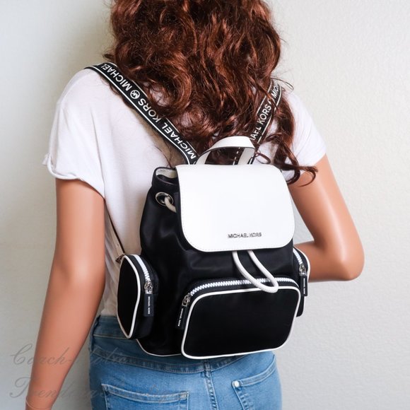 Michael Kors Handbags - NWT Michael Kors Medium Abbey Cargo Backpack